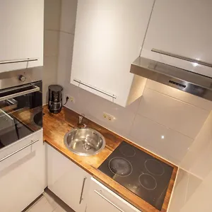 Apartment Center I 24h Self-check-in, Innsbruck